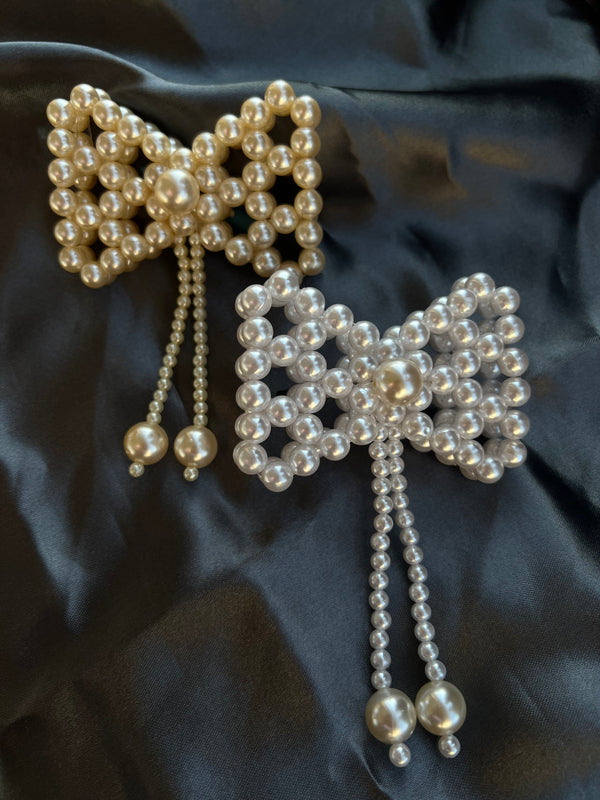 Pearl Bow hair clip