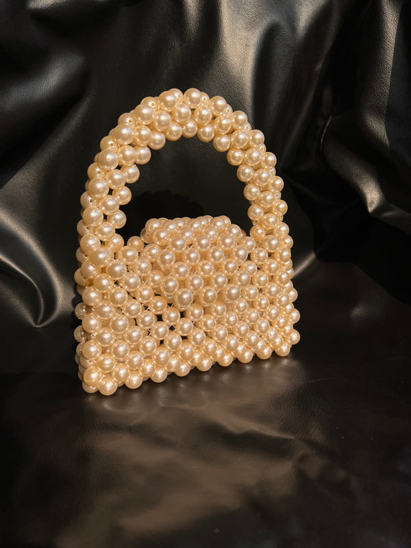 Handcrafted pearl and crystal products – RUBILON